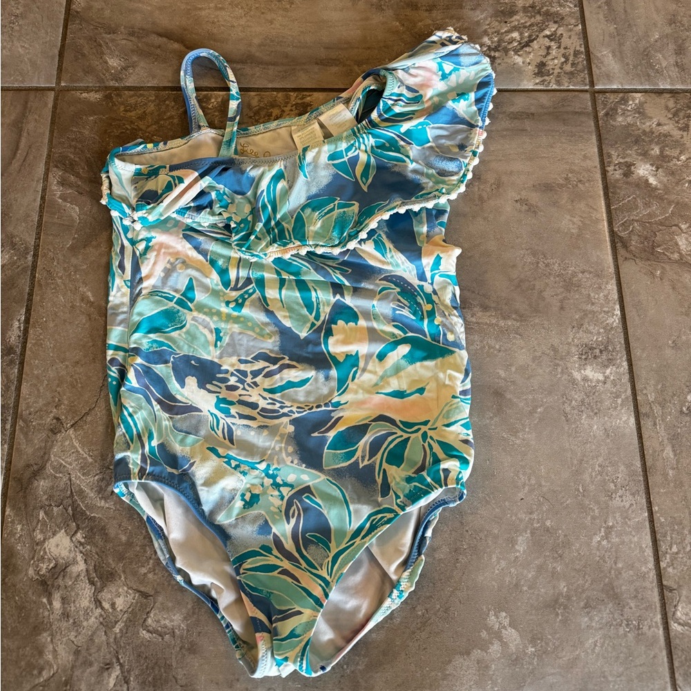 Lily Pulitzer One Piece swim suit SZ 8.  GUC.
